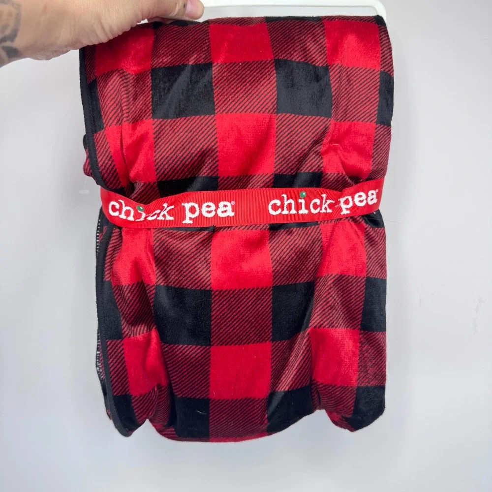 NEW Chick Pea Plaid Christmas Baby Blanket